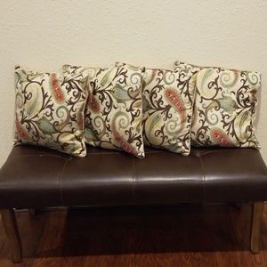 Throw Pillows